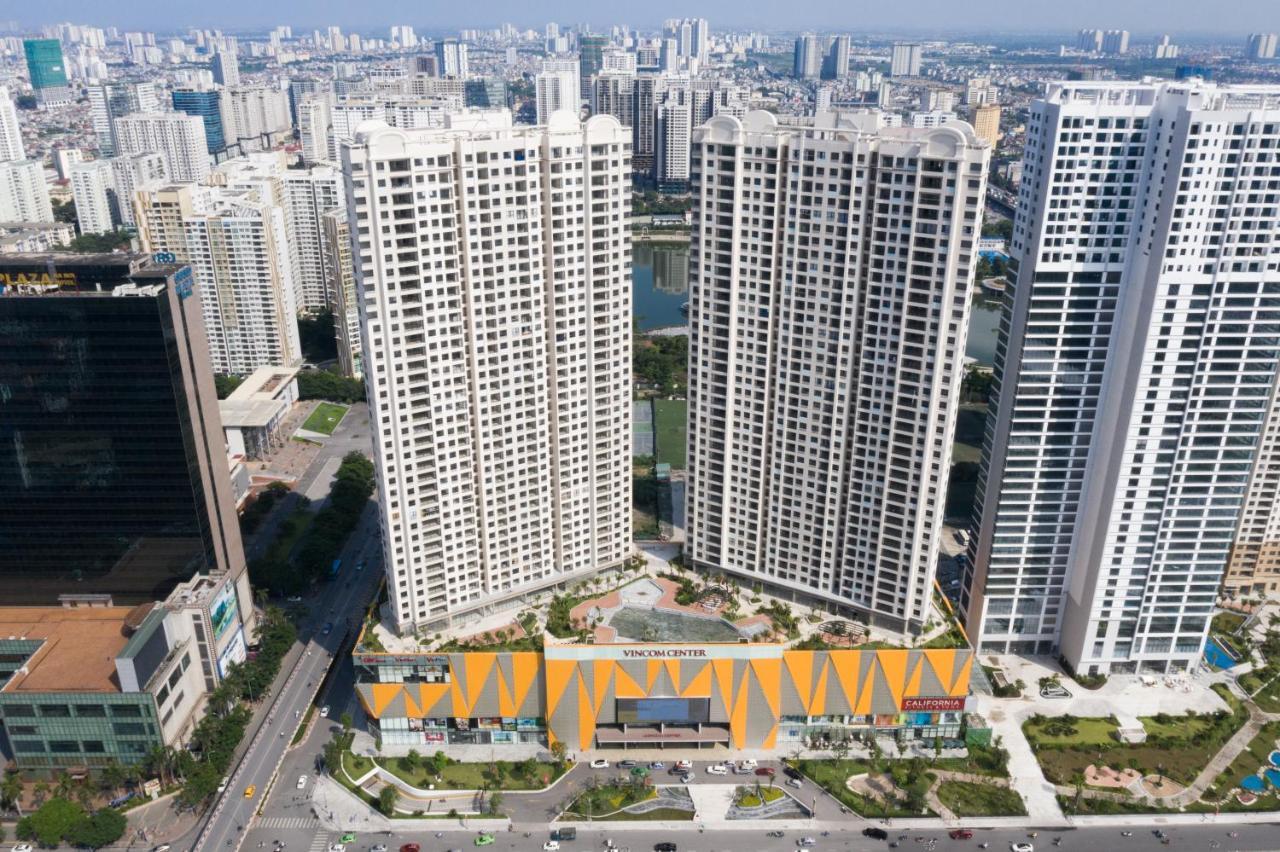 Căn hộ D'capitale Luxury By The Zenith *